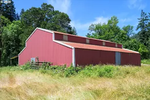 7896 State Hwy 38, Drain, OR 97435 - Photo 21