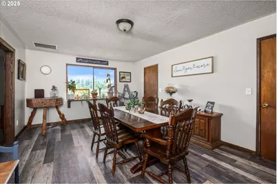 7896 State Highway 38, Drain, OR 97435 - Photo 5