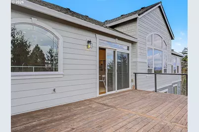 8512 SE Constance Dr, Happy Valley, OR 97086 - Photo 17