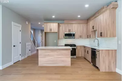 45 NE 87th Ave, Portland, OR 97220 - Photo 11