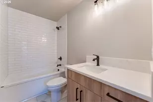 45 NE 87th Ave, Portland, OR 97220 - Photo 19