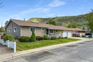 1590 Ash St, Baker City, OR 97814 - Photo 1