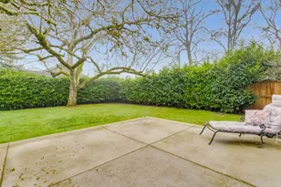 1036 NE Cowls St, McMinnville, OR 97128 - Photo 41