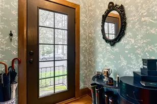 1036 NE Cowls St, McMinnville, OR 97128 - Photo 3