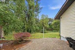 730 E Main St, Sheridan, OR 97378 - Photo 25