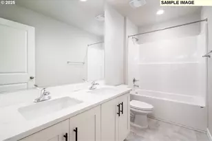 10705 NE 139th Ave, Vancouver, WA 98682 - Photo 17