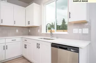 10705 NE 139th Ave, Vancouver, WA 98682 - Photo 5