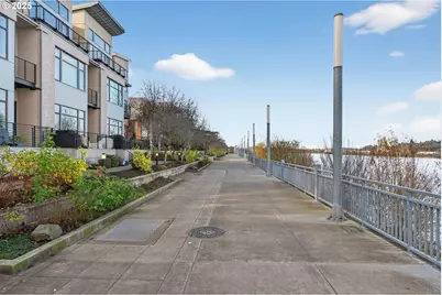 2018 NW 16th Ave, Portland, OR 97209 - Photo 39