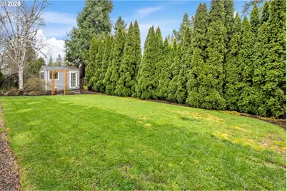 558 NE Joanne Cir, Hillsboro, OR 97124 - Photo 37