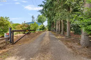 30248 S Barlow Rd, Hubbard, OR 97032 - Photo 5
