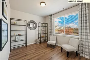 301 N 86th Pl, Ridgefield, WA 98642 - Photo 9