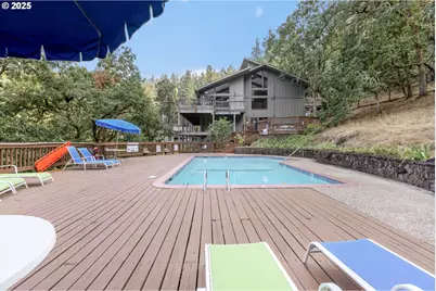 223 Trailside Loop, Eugene, OR 97405 - Photo 39
