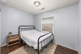 1716 SE 157th Ave, Portland, OR 97233 - Photo 17