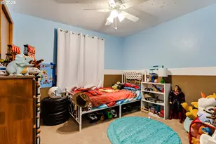 115 Saxon Pl, Junction City, OR 97448 - Photo 17