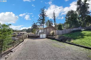 745 S 71st St, Springfield, OR 97478 - Photo 3