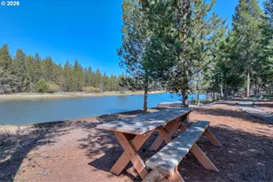 55877 Wood Duck Dr, Bend, OR 97707 - Photo 13