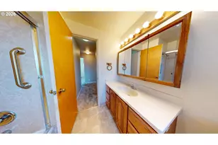 354 V St, Springfield, OR 97477 - Photo 21