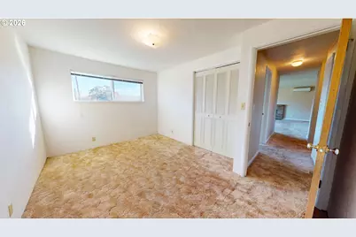 354 V St, Springfield, OR 97477 - Photo 25