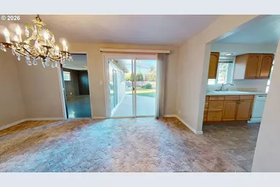 354 V St, Springfield, OR 97477 - Photo 9