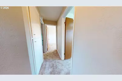 354 V St, Springfield, OR 97477 - Photo 19