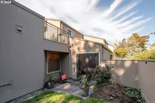 419 N Tomahawk Island Dr, Portland, OR 97217 - Photo 27