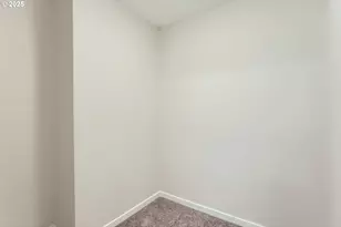 415 Pearl St, Oregon City, OR 97045 - Photo 23