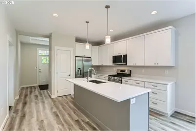 415 Pearl St, Oregon City, OR 97045 - Photo 5