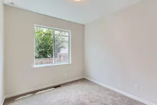 415 Pearl St, Oregon City, OR 97045 - Photo 25