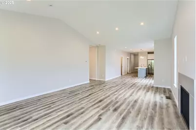 415 Pearl St, Oregon City, OR 97045 - Photo 15