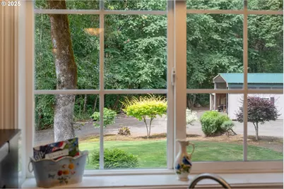 273 Golden Dr, Scottsburg, OR 97473 - Photo 25