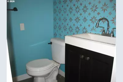8278 SE Clatsop St, Happy Valley, OR 97086 - Photo 11