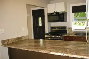 8278 SE Clatsop St, Happy Valley, OR 97086 - Photo 3