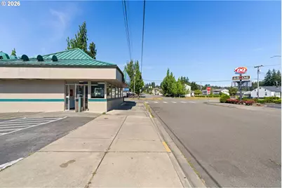 1921 Virginia Ave, North Bend, OR 97459 - Photo 31