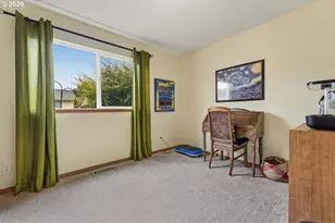 16100 SW Queen Victoria Pl, King City, OR 97224 - Photo 25