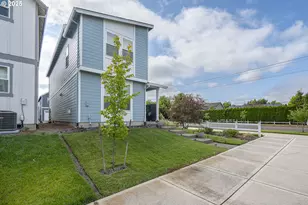 1850 NW Landon St, McMinnville, OR 97128 - Photo 3