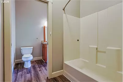 4806 NW Cherry St, Vancouver, WA 98663 - Photo 41