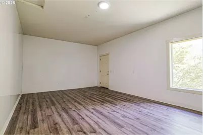 4806 NW Cherry St, Vancouver, WA 98663 - Photo 33