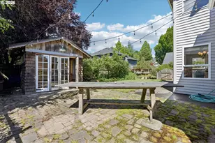 10941 NW Supreme Ct, Portland, OR 97229 - Photo 37