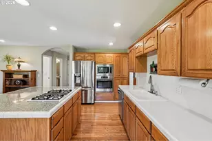 10941 NW Supreme Ct, Portland, OR 97229 - Photo 15