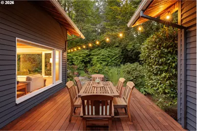 1341 S Buddington St, Portland, OR 97219 - Photo 11