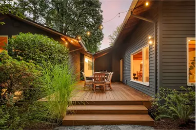 1341 S Buddington St, Portland, OR 97219 - Photo 15