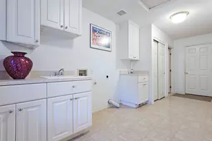 1055 Tukwila Dr, Woodburn, OR 97071 - Photo 39