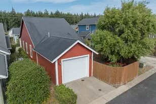 4350 SE Fleming St, Newport, OR 97366 - Photo 29