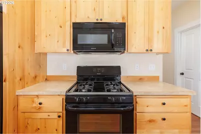 4350 SE Fleming St, Newport, OR 97366 - Photo 5