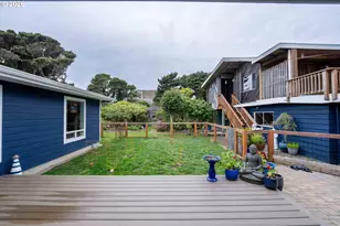 820 Jackson Ave SW, Bandon, OR 97411 - Photo 33