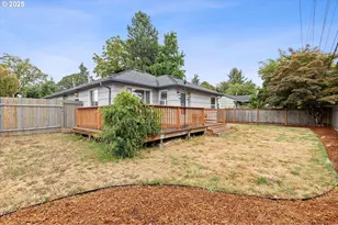 7511 SE Harmony Rd, Milwaukie, OR 97222 - Photo 1