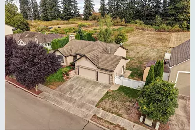 14706 NE 16th St, Vancouver, WA 98684 - Photo 27