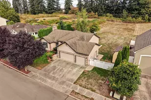 14706 NE 16th St, Vancouver, WA 98684 - Photo 27