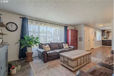 1607 NW 105th St, Vancouver, WA 98685 - Photo 5