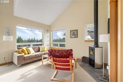 34470 Pinyon Dr, Manzanita, OR 97130 - Photo 15